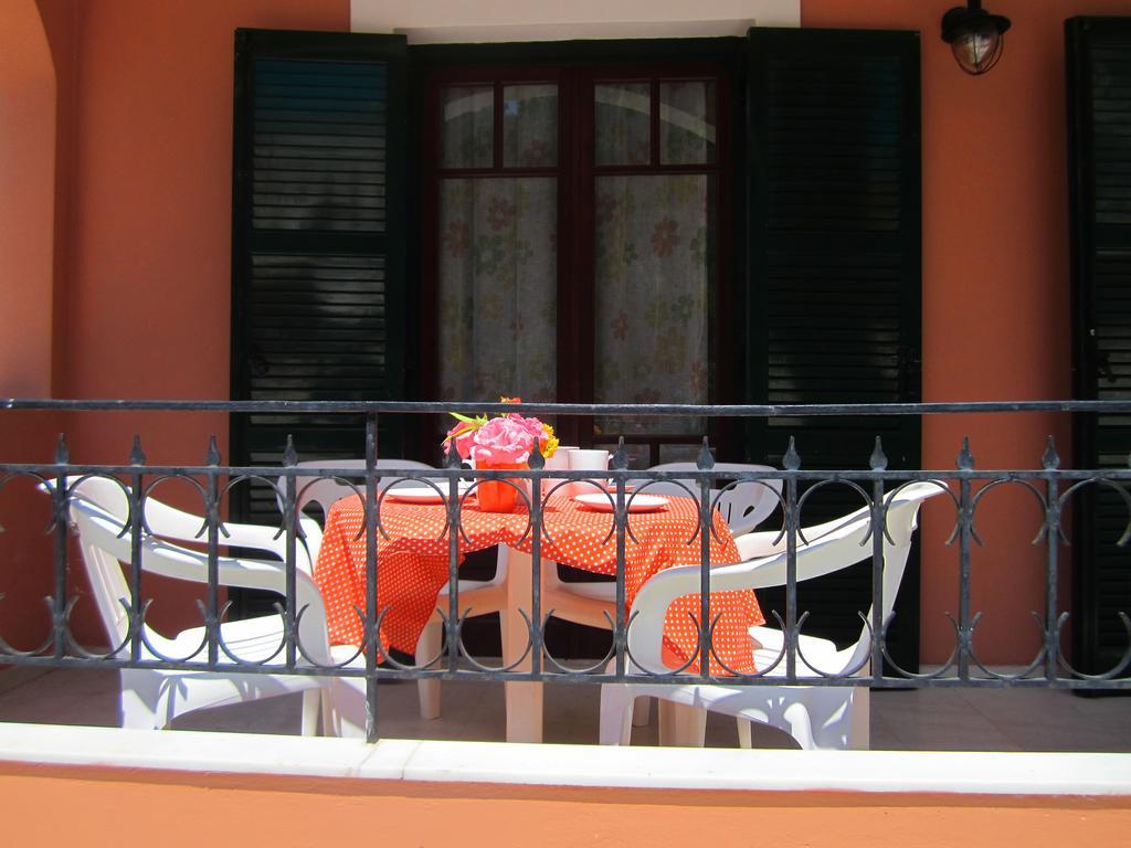 Varvara Studios & Apartments I Peroulades  Phòng bức ảnh