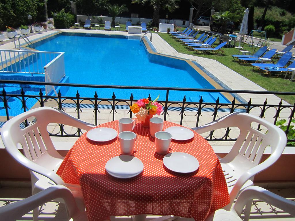 Varvara Studios & Apartments I Peroulades  Phòng bức ảnh